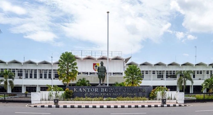 Hambat APBD, Mendagri Tito Jatuhkan Sanksi untuk Bupati Jember
